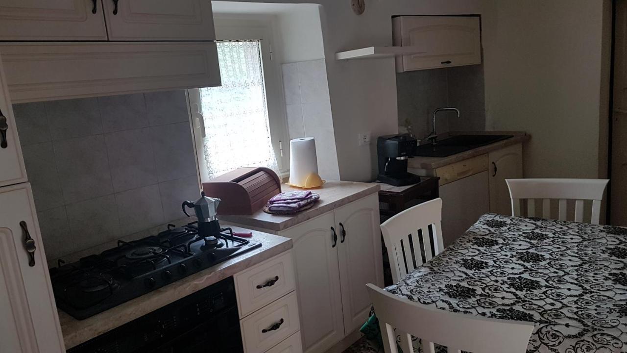 La Casetta Del Pellegrino Apartment Poggio Bustone Екстериор снимка
