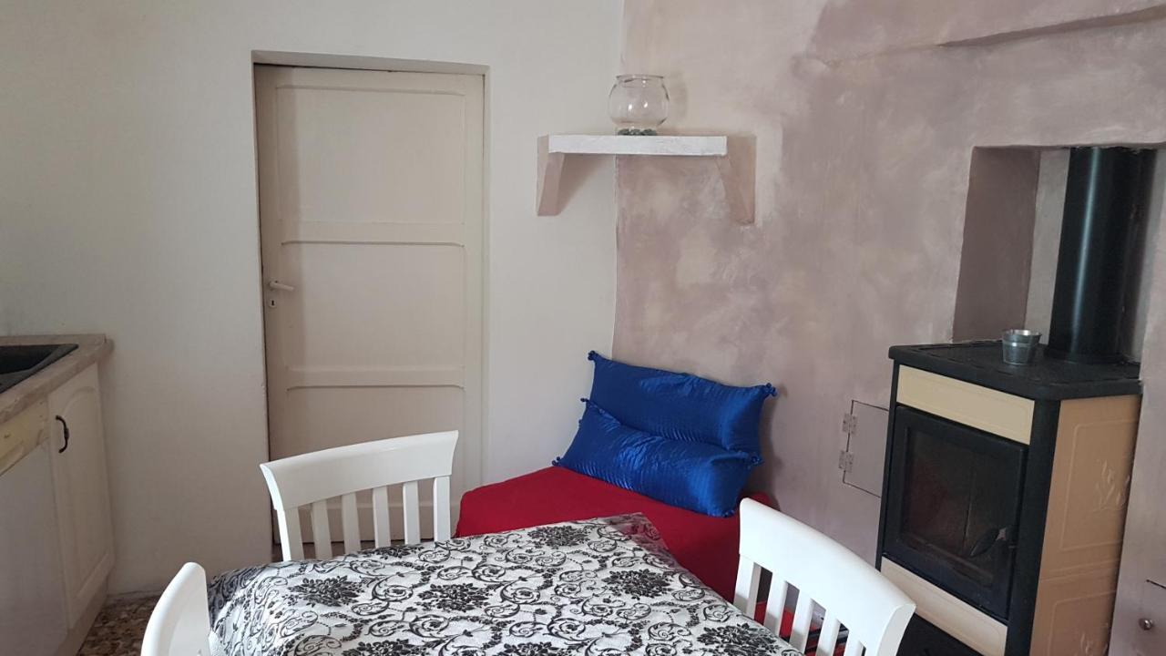 La Casetta Del Pellegrino Apartment Poggio Bustone Екстериор снимка